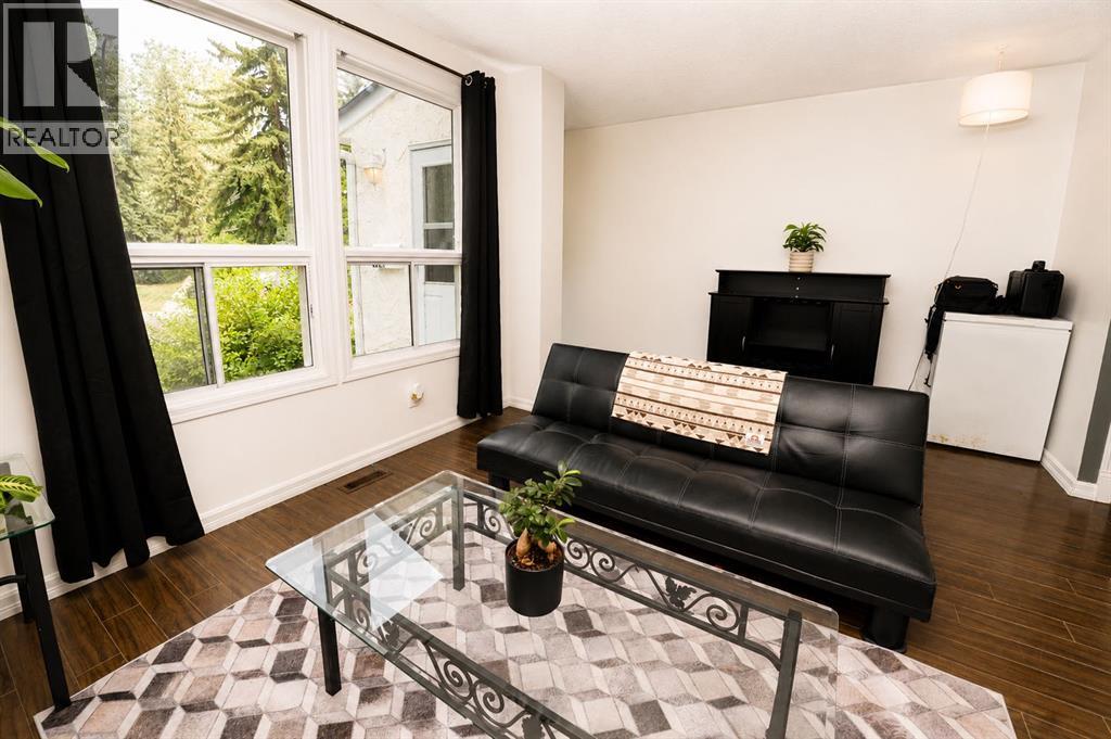 6527 Huntsbay Road NW, Calgary, Alberta  T2K 5R3 - Photo 7 - A2332141