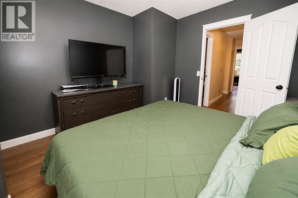 6527 Huntsbay Road NW, Calgary, Alberta  T2K 5R3 - Photo 24 - A2332141