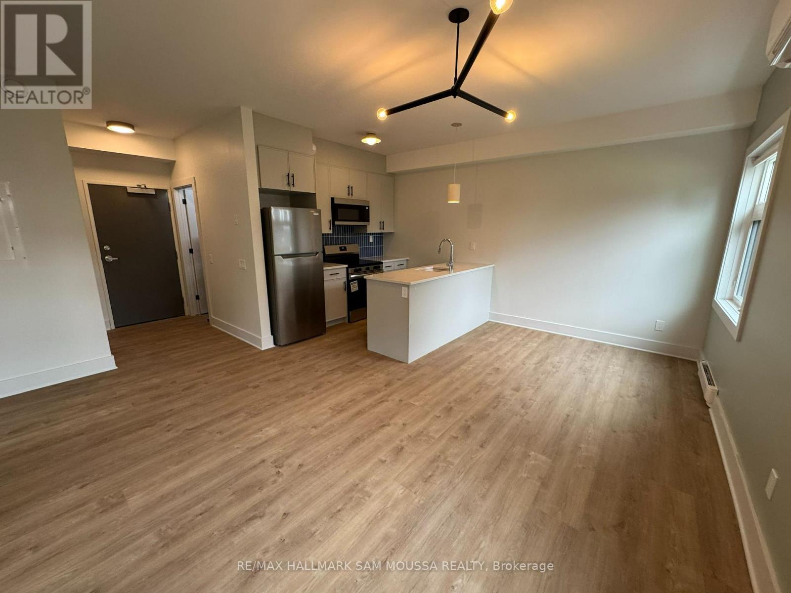 104 - 55 Drummond Street E, Perth, Ontario K7H 1G3 - Photo 4 - X13630600