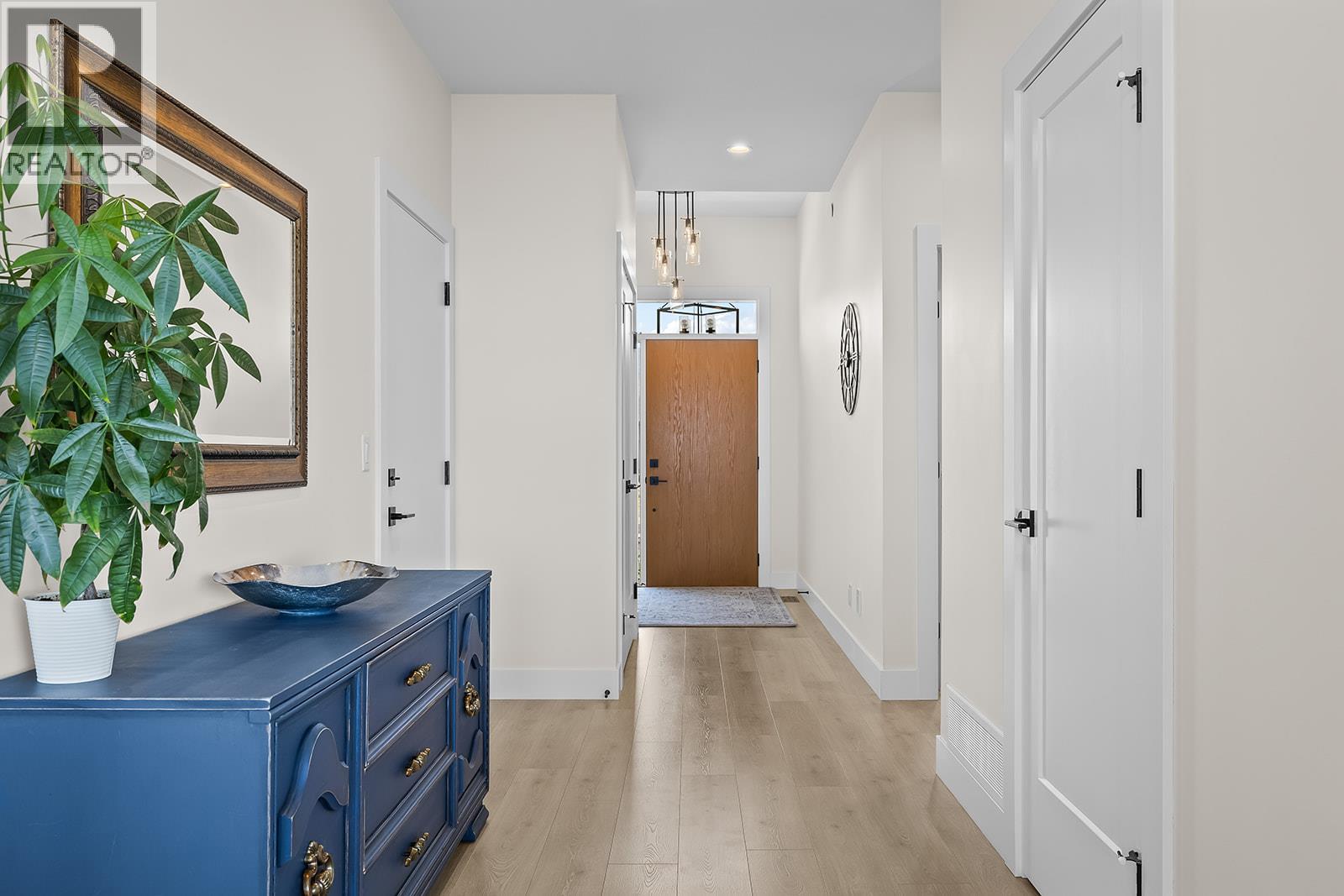 796 Kuipers Crescent Unit# 16, Kelowna, British Columbia  V1W 0C2 - Photo 6 - 10395252
