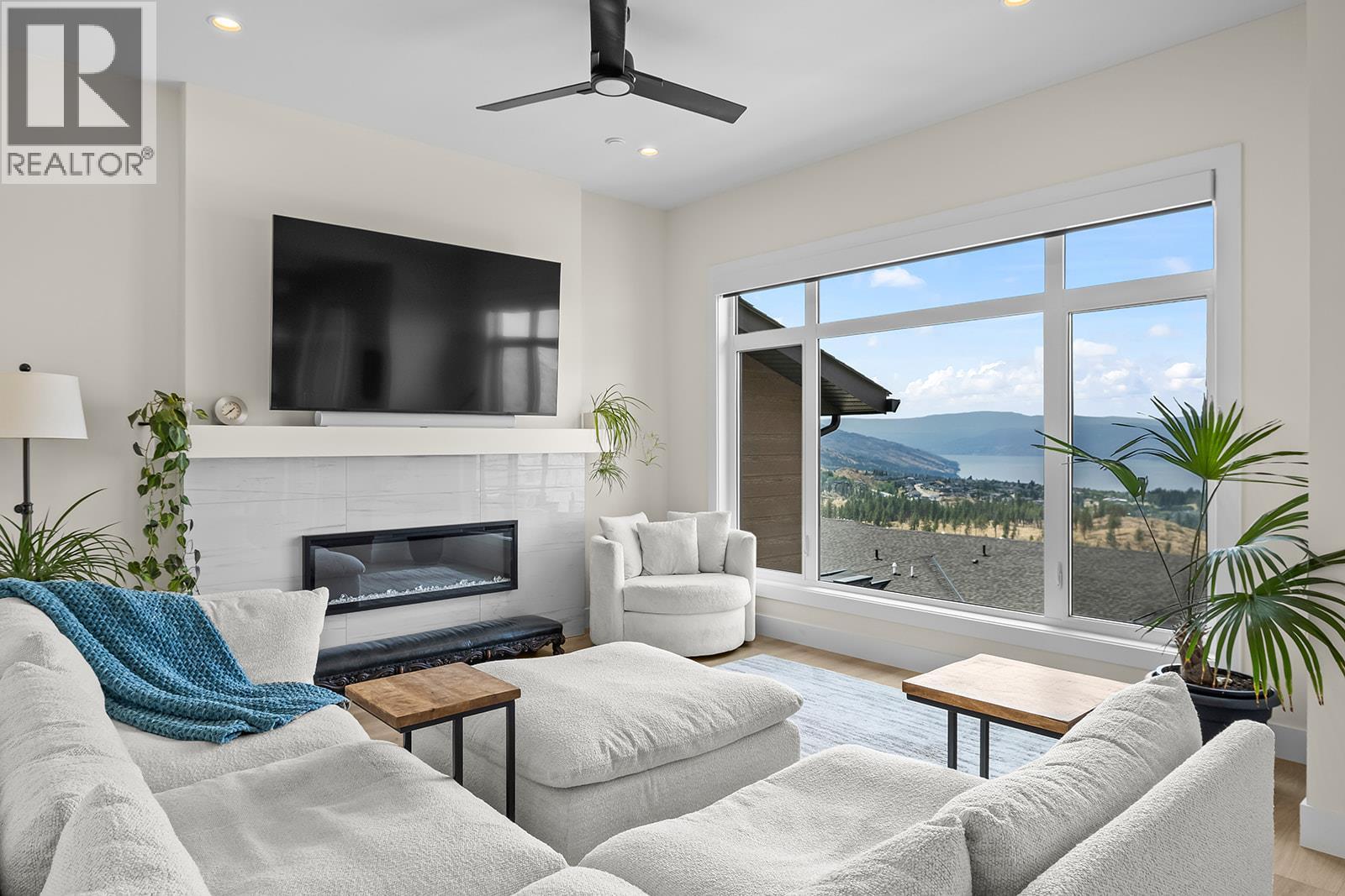 796 Kuipers Crescent Unit# 16, Kelowna, British Columbia  V1W 0C2 - Photo 8 - 10395252