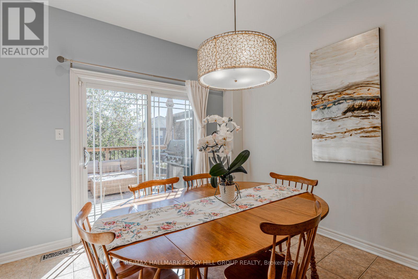 2070 Osbond Road, Innisfil, Ontario  L9S 0A9 - Photo 6 - N13630608