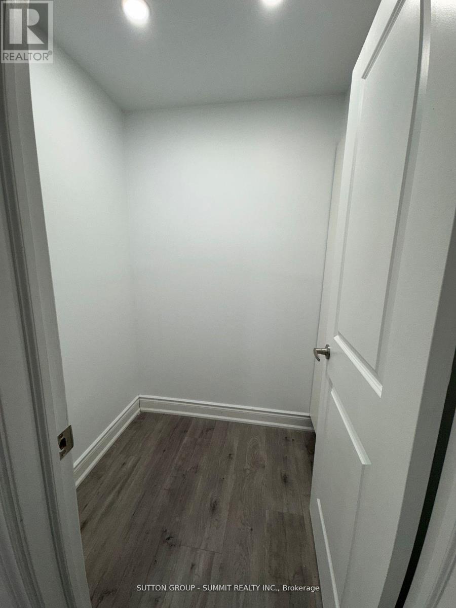 Lower - 674 Thompson Road S, Milton, Ontario  L9T 0C7 - Photo 8 - W13630552