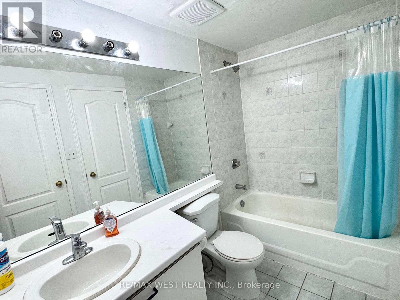A21 - 108 Finch Avenue W, Toronto, Ontario  M2N 6W6 - Photo 14 - C13573030