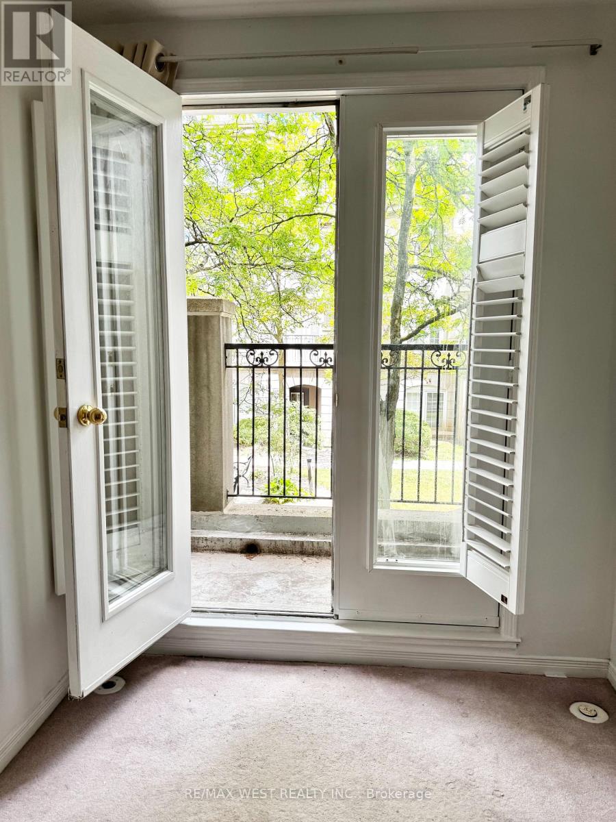A21 - 108 Finch Avenue W, Toronto, Ontario  M2N 6W6 - Photo 12 - C13573030