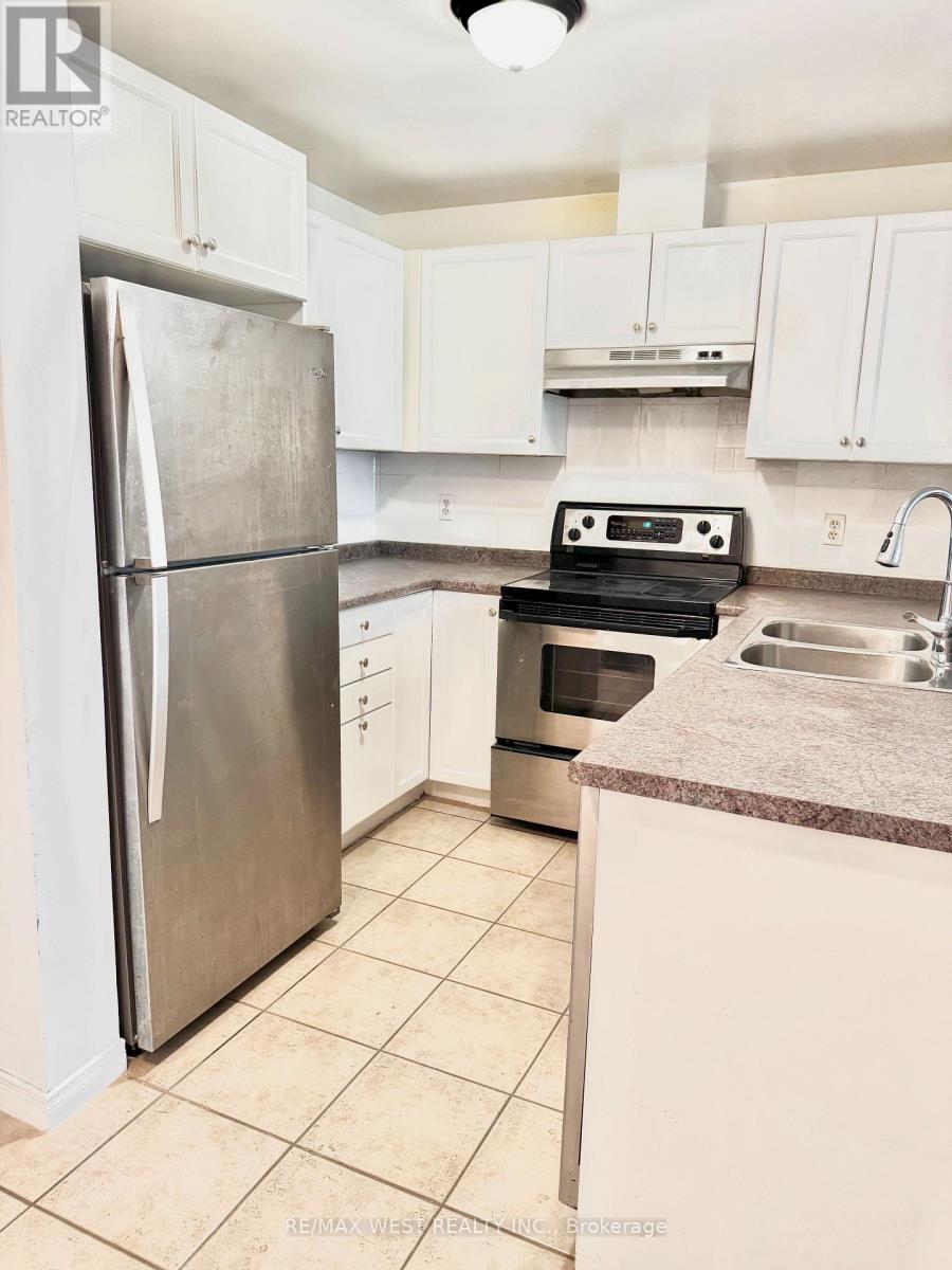 A21 - 108 Finch Avenue W, Toronto, Ontario  M2N 6W6 - Photo 8 - C13573030