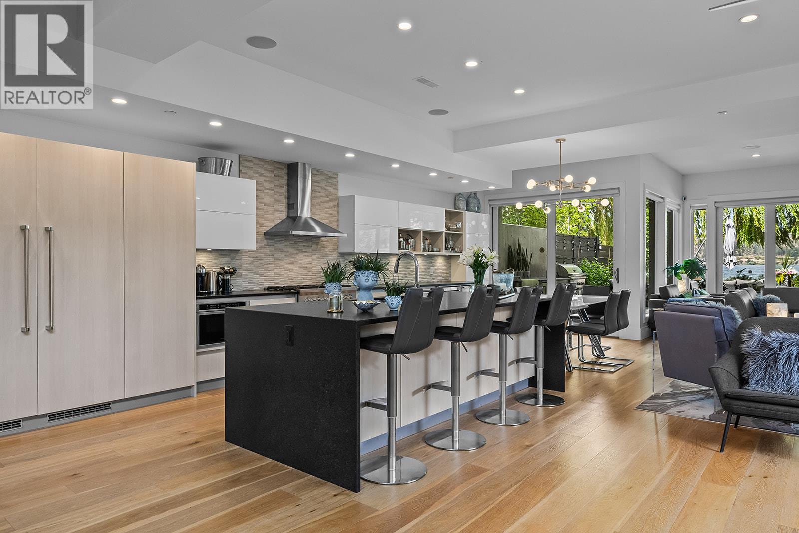 2248 Abbott Street Lot# Strata Lot, Kelowna, British Columbia  V1Y 1E1 - Photo 5 - 10393984