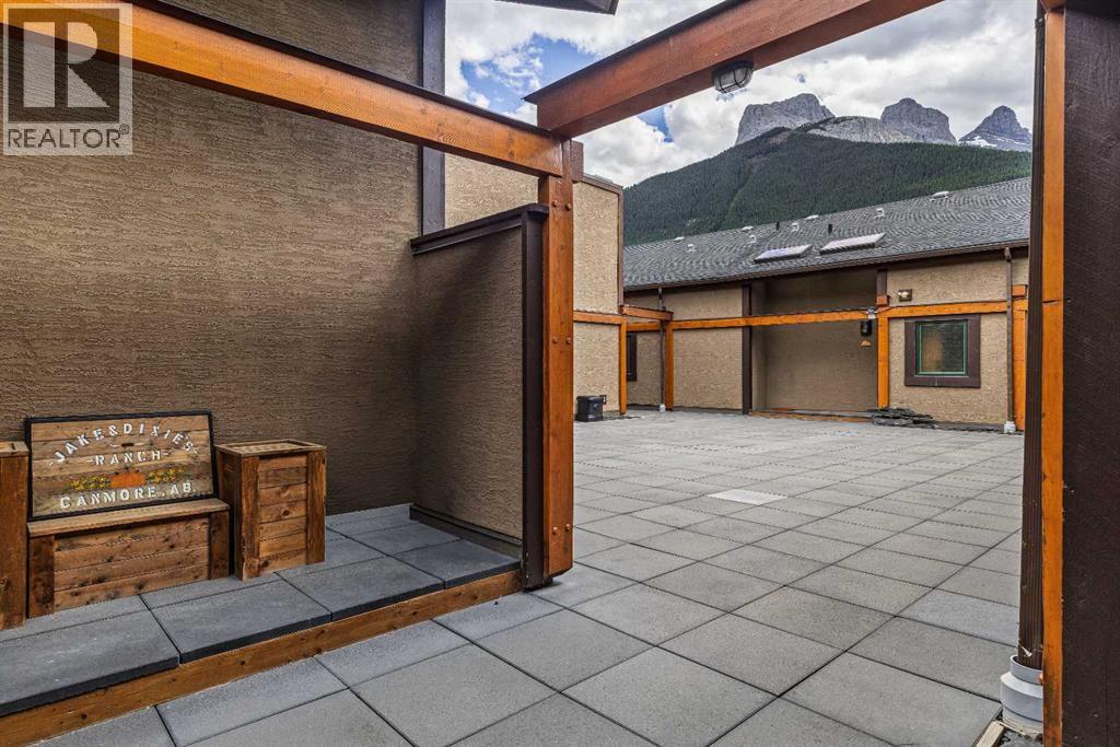 202, 75 Dyrgas Gate, Canmore, Alberta  T1W 0A6 - Photo 29 - A2318777