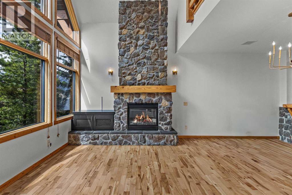 202, 75 Dyrgas Gate, Canmore, Alberta  T1W 0A6 - Photo 5 - A2318777