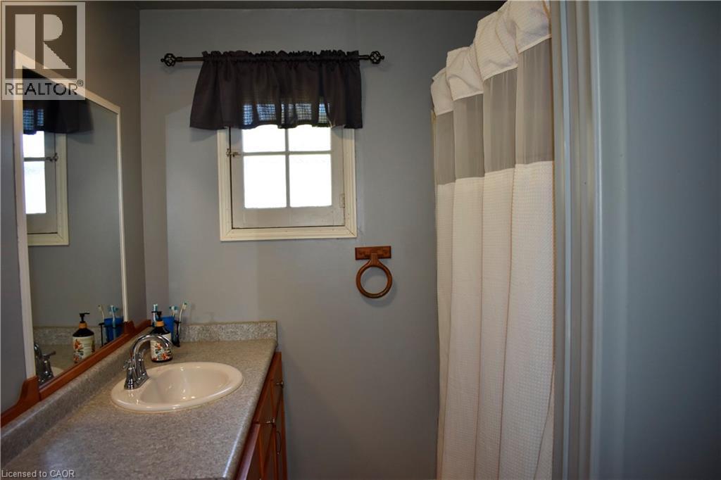 36 Woodhouse Avenue, Port Dover, Ontario  N0A 1N8 - Photo 15 - 40850661