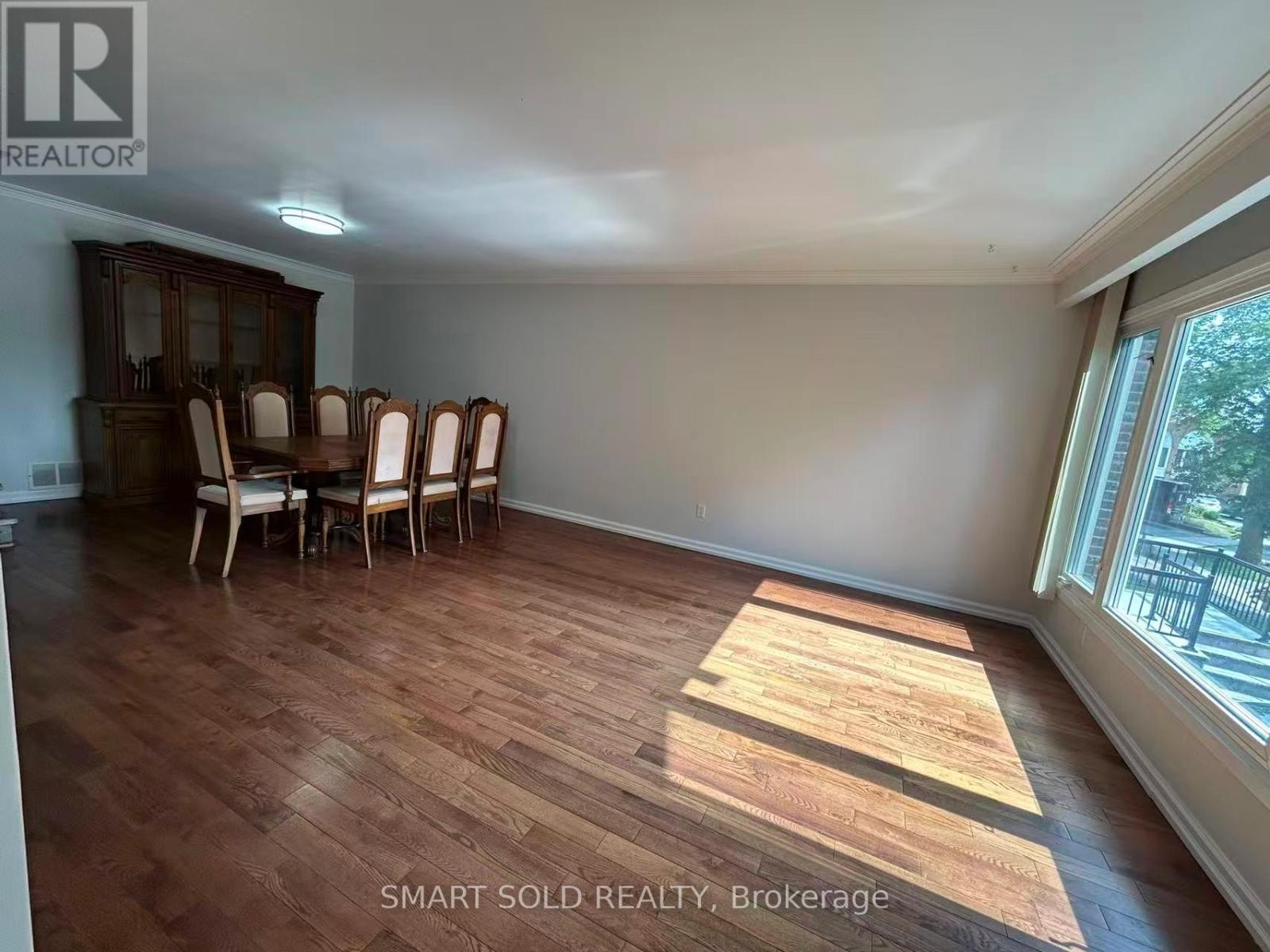 Main + Upper - 31 Silas Hill Drive, Toronto, Ontario  M2J 2X8 - Photo 3 - C13630628