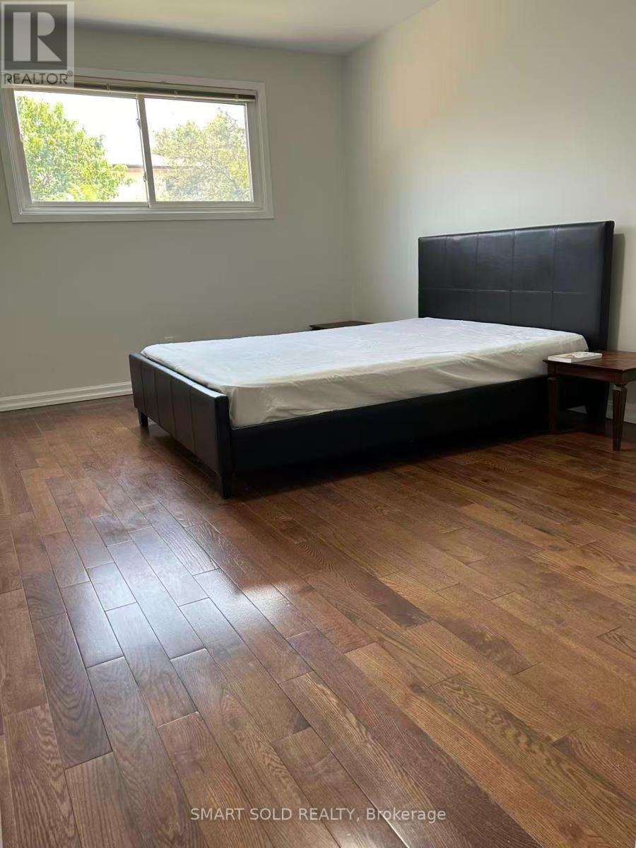 Main + Upper - 31 Silas Hill Drive, Toronto, Ontario  M2J 2X8 - Photo 8 - C13630628