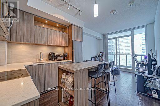 1007 - 50 Forest Manor Road, Toronto, Ontario M2J 1M6 - Photo 4 - C13630630