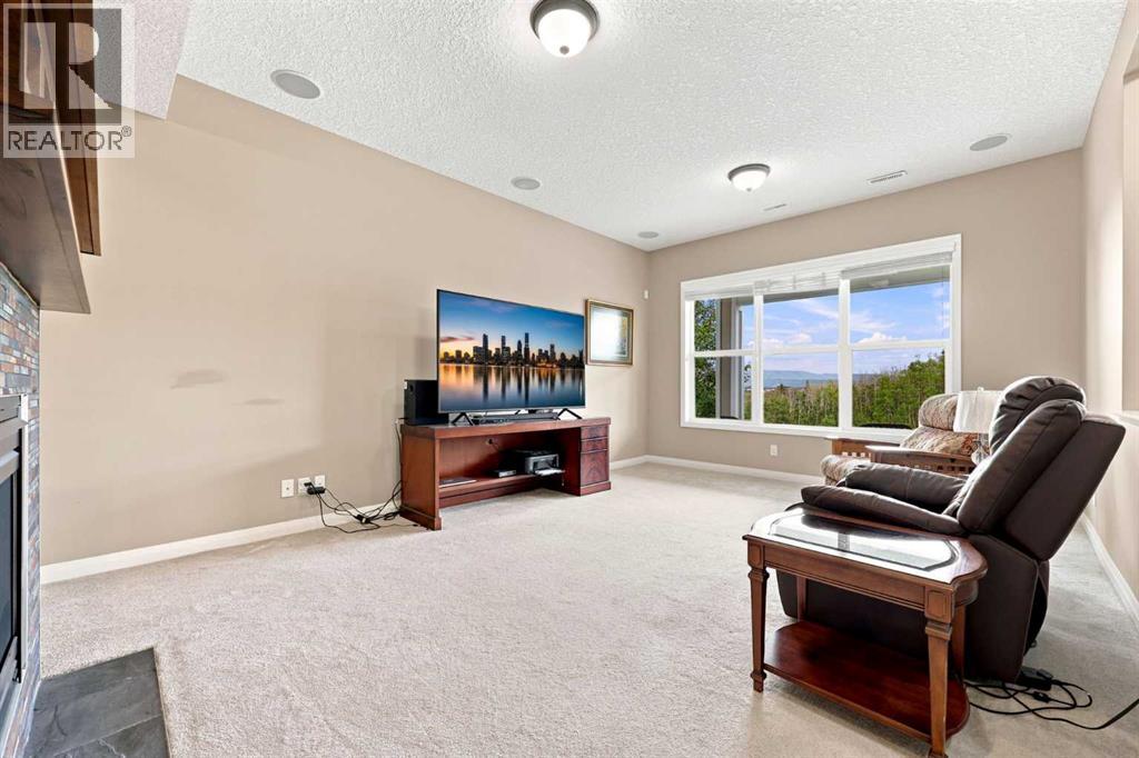 14 Ridge View Place, Cochrane, Alberta  T4C 0P9 - Photo 33 - A2331744