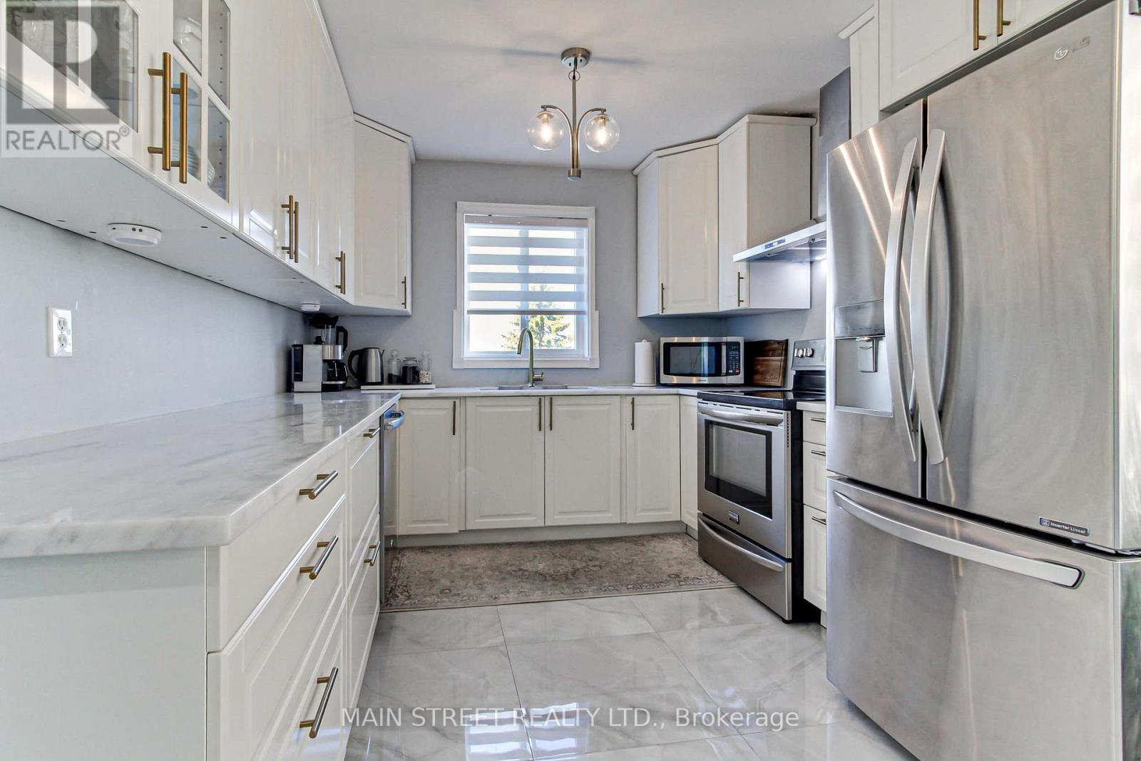 38 Sundew Drive, Barrie, Ontario L4N 9L8 - Photo 12 - S13630634