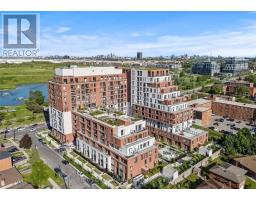 816 - 3100 KEELE STREET, Toronto, Ontario