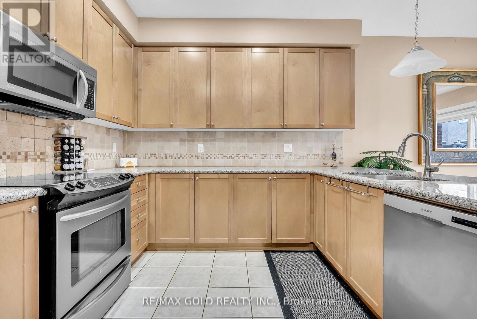 786 Fourth Line, Milton, Ontario L9T 7E4 - Photo 16 - W13630624