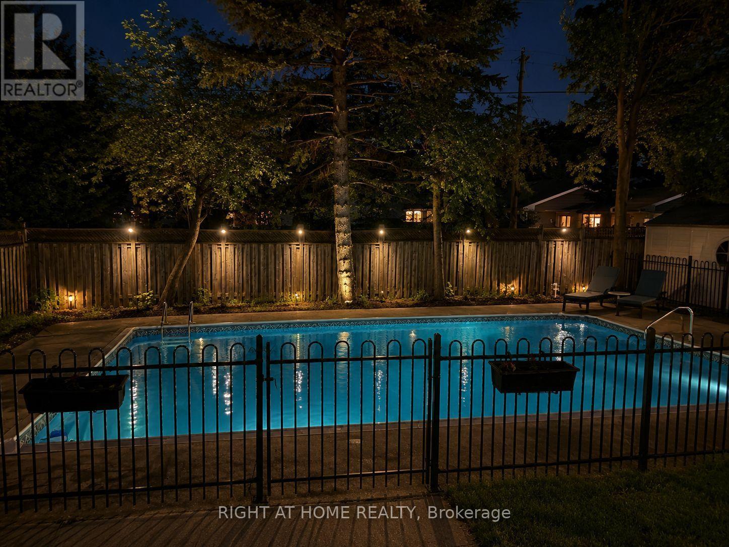 4440 Cosburn Crescent, Burlington, Ontario  L7L 1S5 - Photo 23 - W13630632