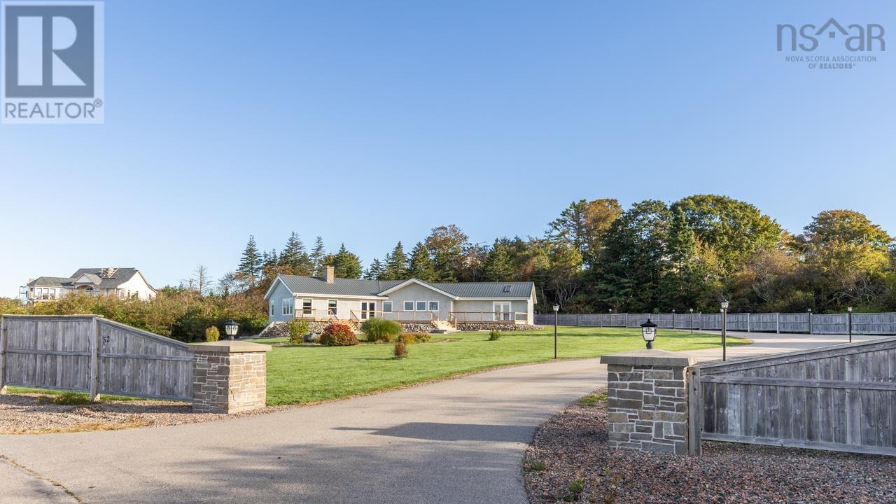 52 Captain Landers Court, Yarmouth, Nova Scotia