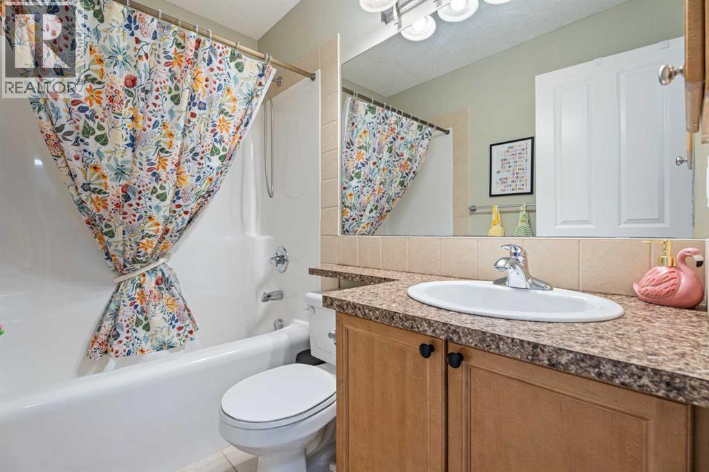 7 Crystal Green Way, Okotoks, Alberta  T1S 2K5 - Photo 28 - A2331506