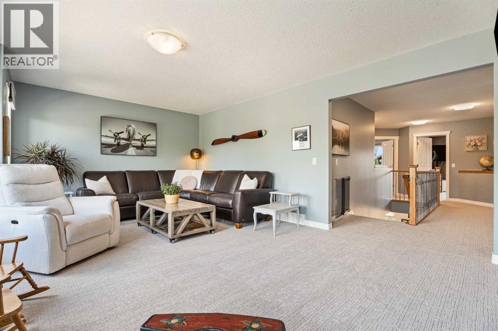 7 Crystal Green Way, Okotoks, Alberta  T1S 2K5 - Photo 18 - A2331506