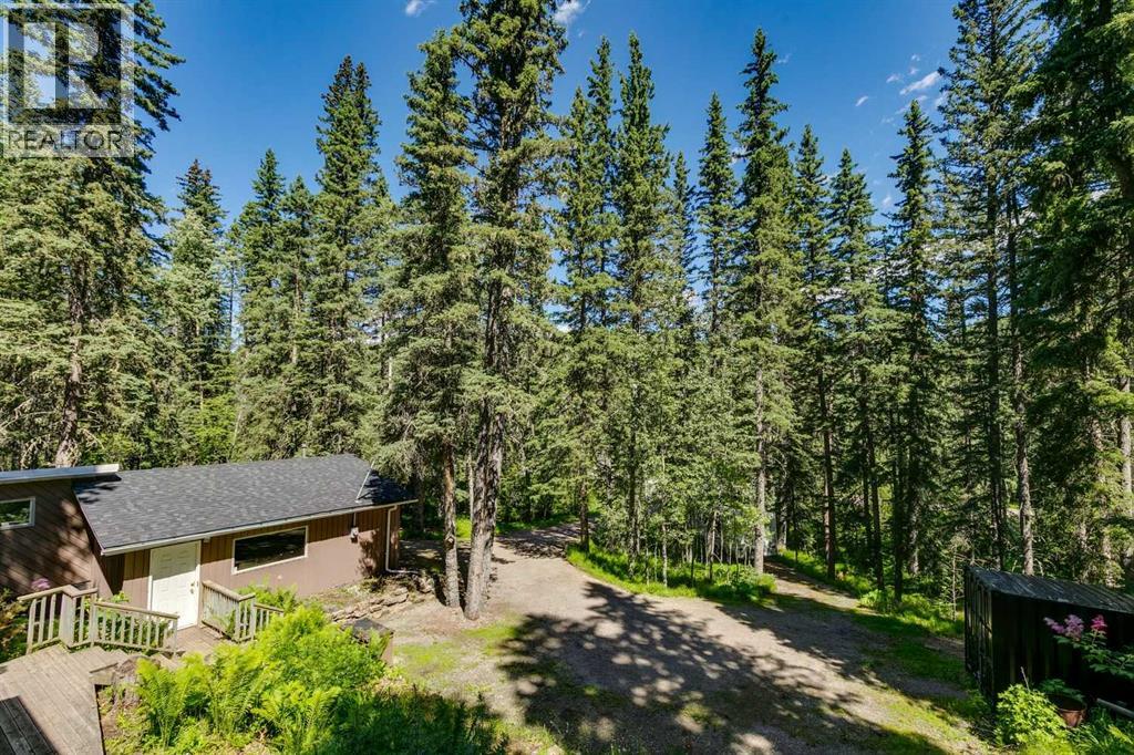 241 Mountain Lion Drive, Bragg Creek, Alberta  T0L 0K0 - Photo 5 - A2304496