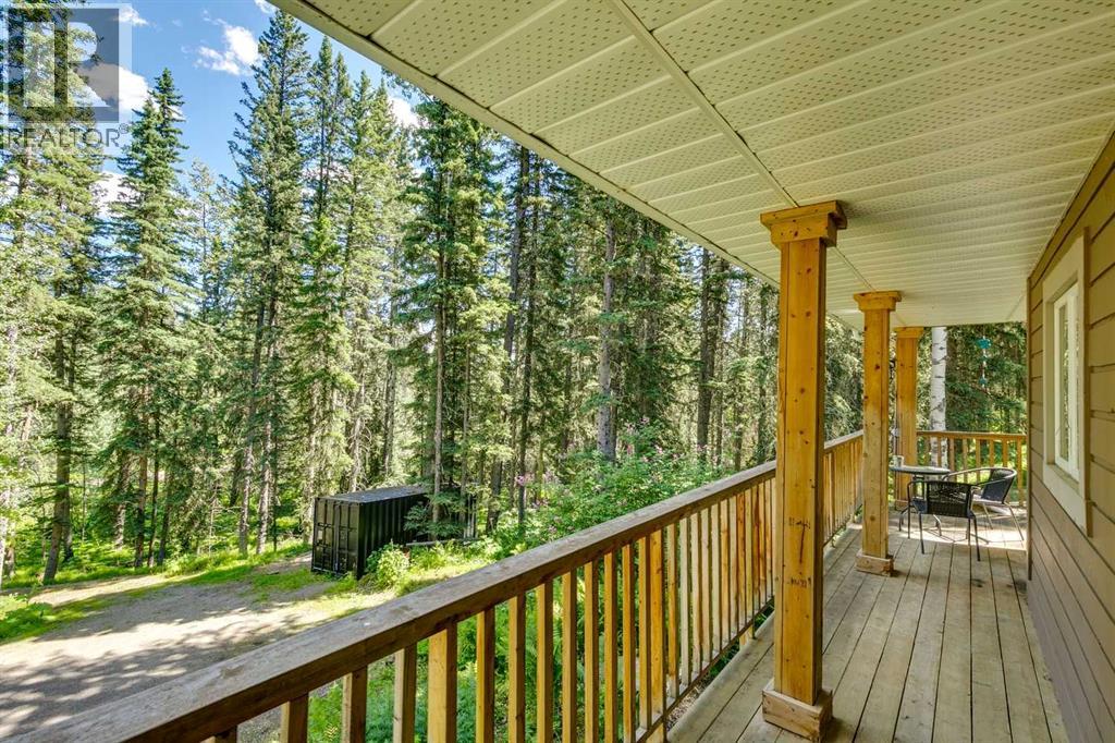 241 Mountain Lion Drive, Bragg Creek, Alberta  T0L 0K0 - Photo 3 - A2304496