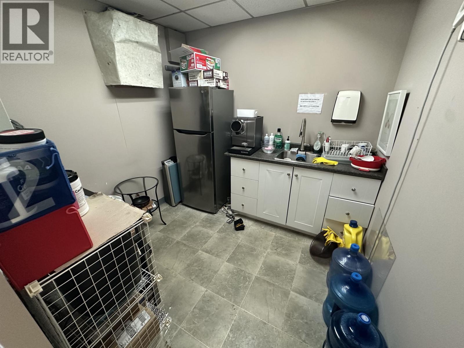 320 9940 Lougheed Highway, Burnaby, British Columbia  V3J 1N3 - Photo 12 - C8080884