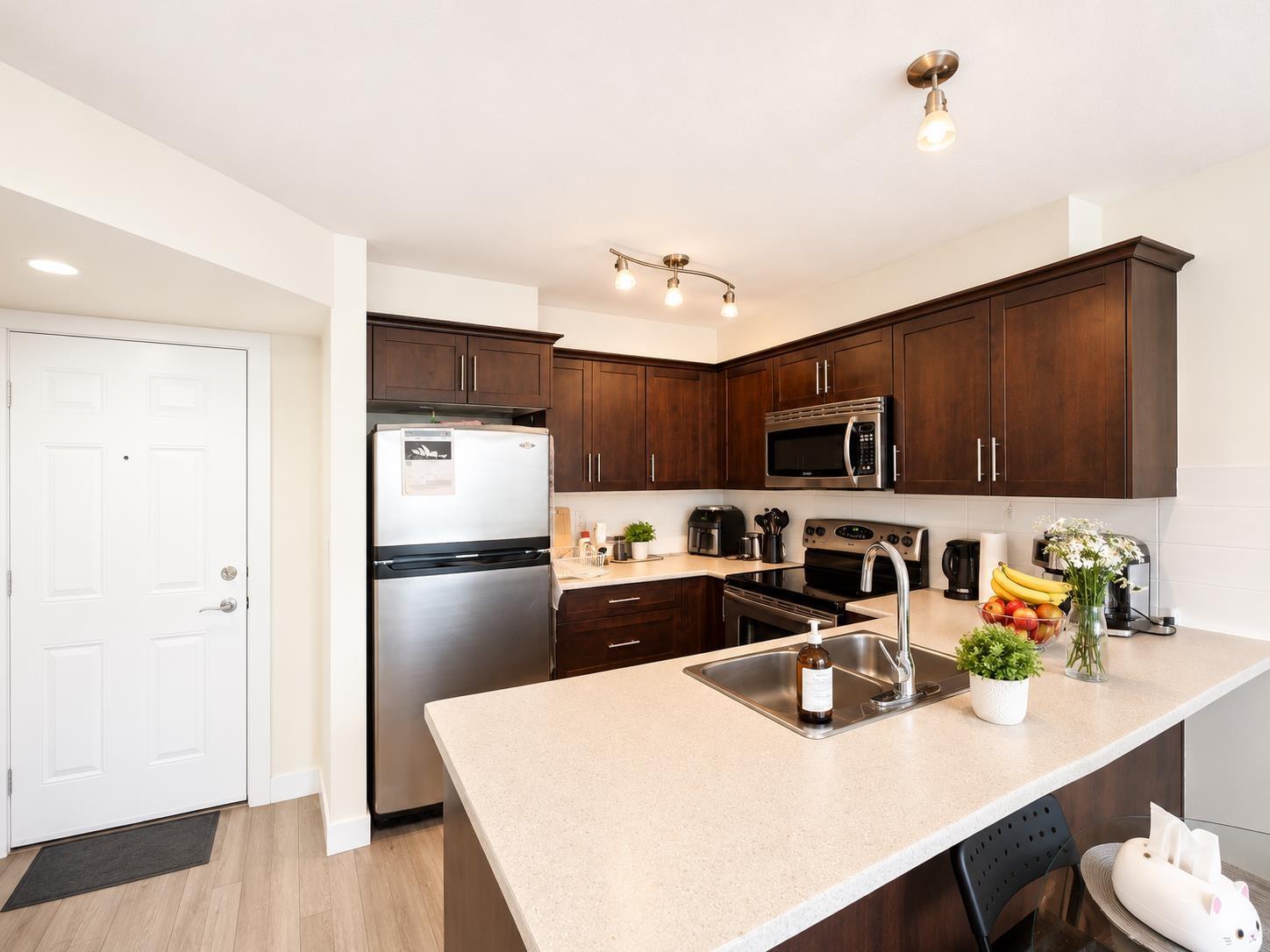 319 9422 VICTOR STREET|Chilliwack Proper East, Chilliwack, British Columbia