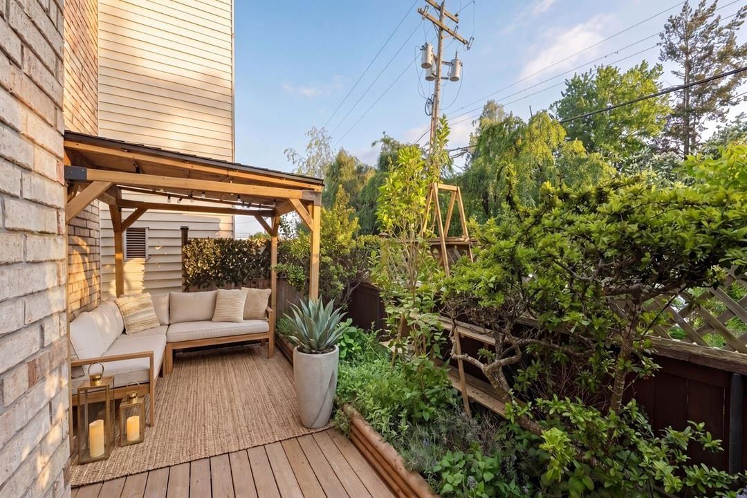 105 15265 Roper Avenue, White Rock, British Columbia  V4B 2E9 - Photo 30 - R3130350