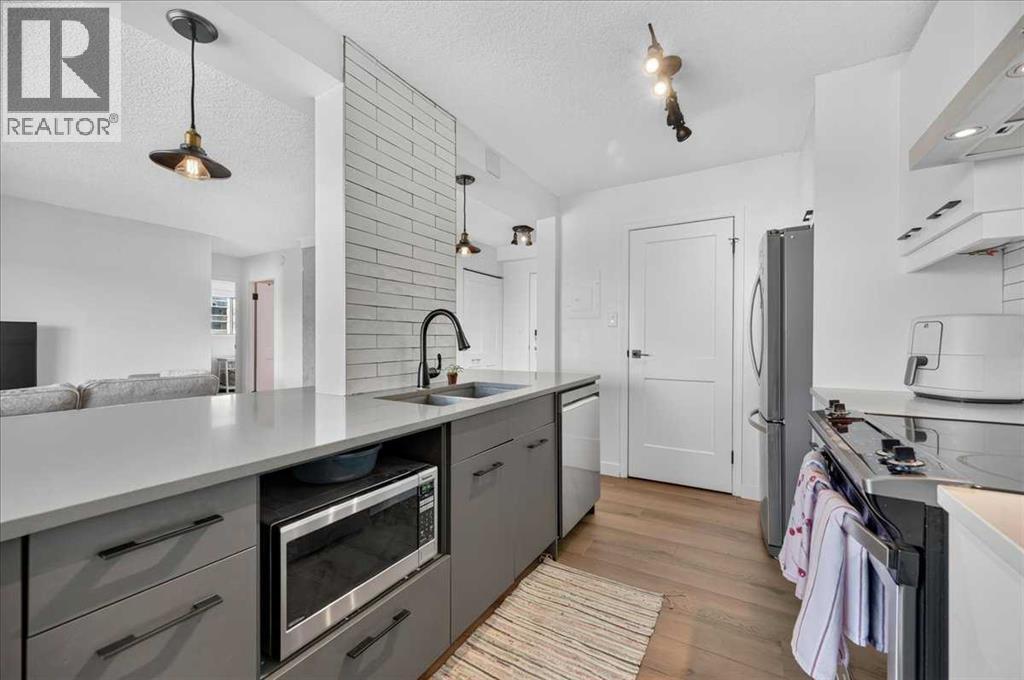 902, 1330 15 Avenue Sw, Calgary, Alberta T3C 3N7 - Photo 19 - A2329012