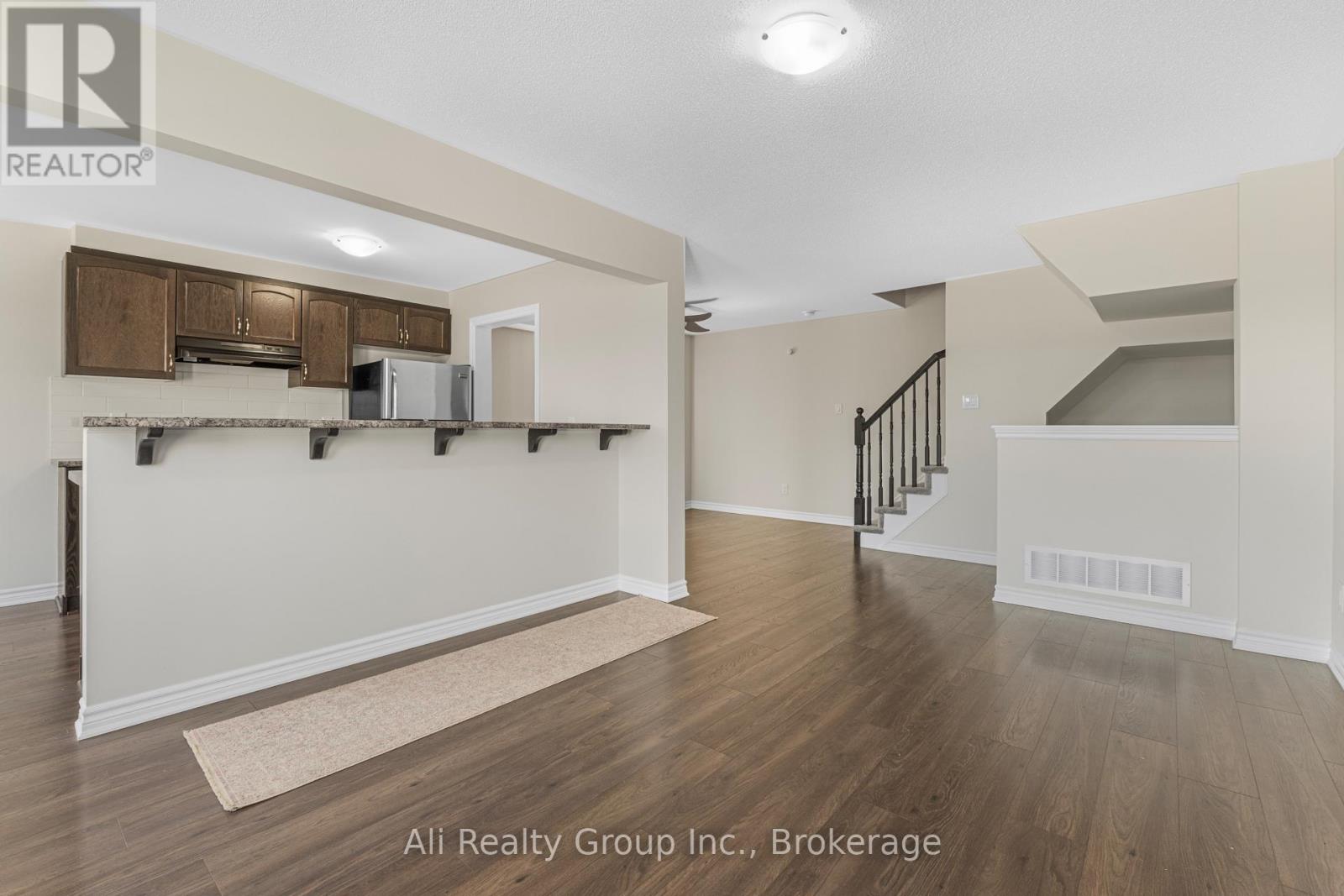 359 Sweetfern Crescent, Ottawa, Ontario  K4A 1A5 - Photo 5 - X13630658