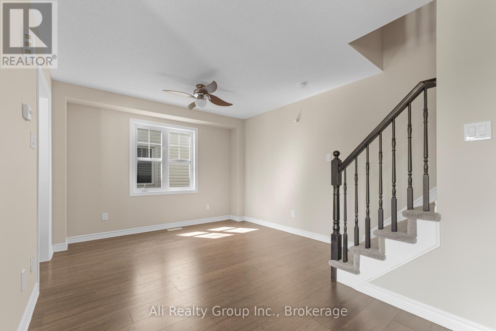 359 Sweetfern Crescent, Ottawa, Ontario  K4A 1A5 - Photo 6 - X13630658