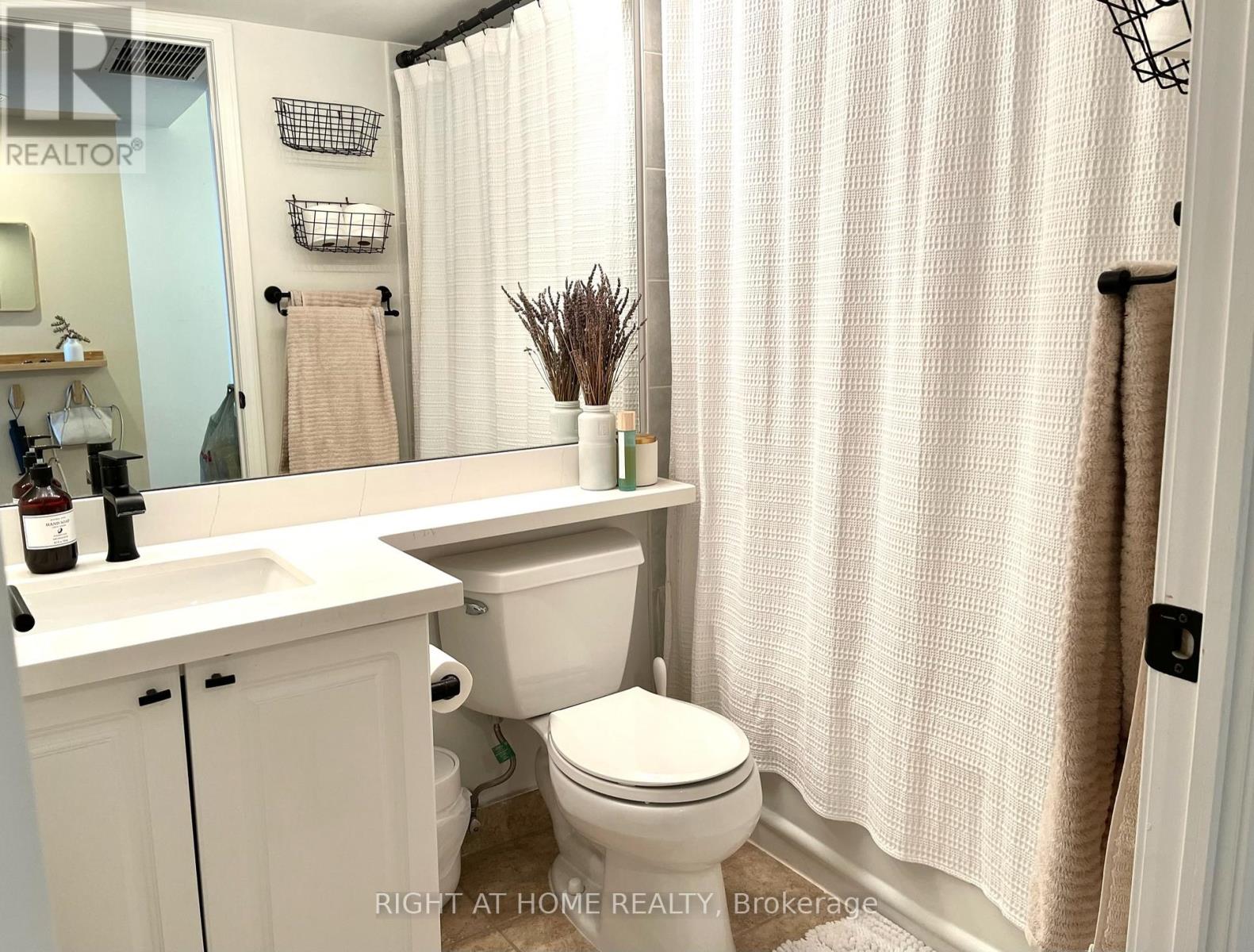 1007 - 28 Harrison Garden Boulevard, Toronto, Ontario  M2N 7B5 - Photo 18 - C13630640