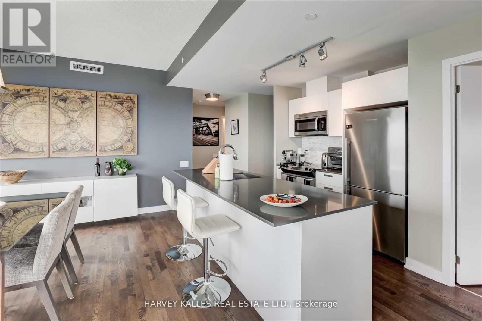 2502 - 1815 Yonge Street, Toronto, Ontario  M4T 2A4 - Photo 3 - C13630642