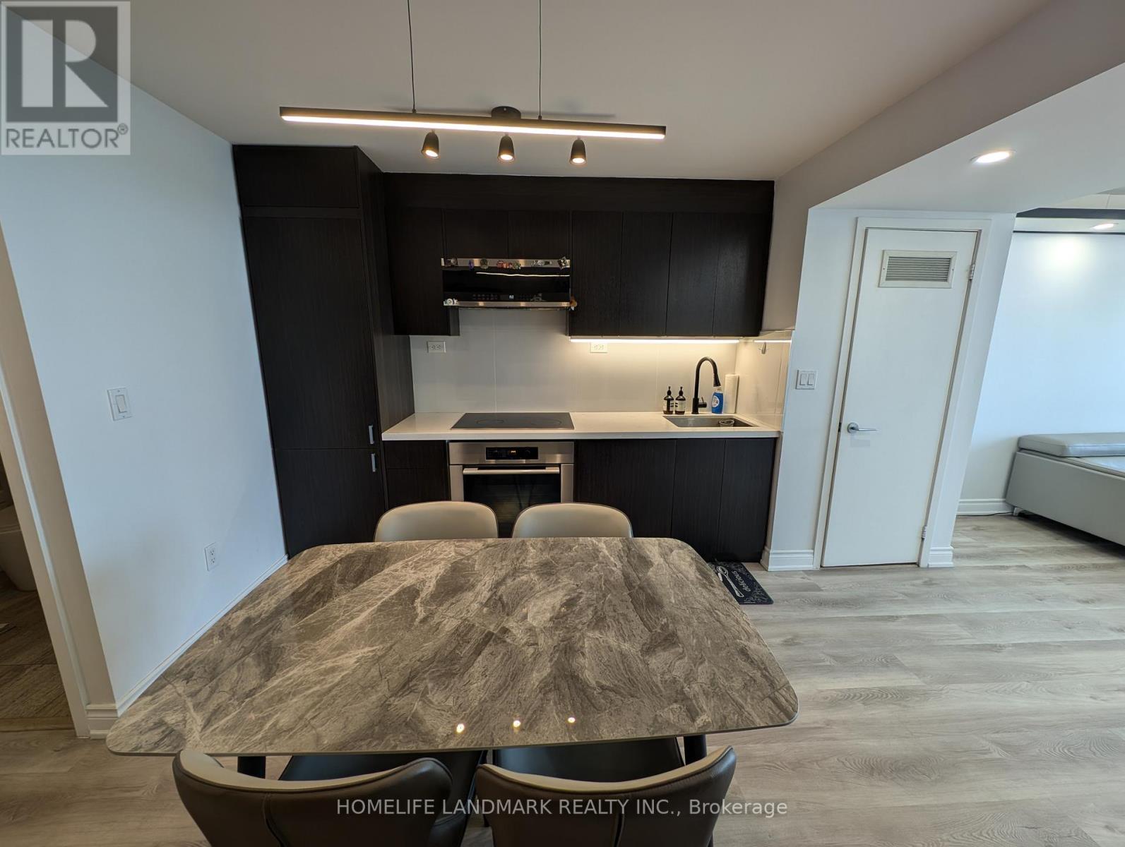 2708 - 15 Iceboat Terrace, Toronto, Ontario  M5V 4A5 - Photo 6 - C13630692