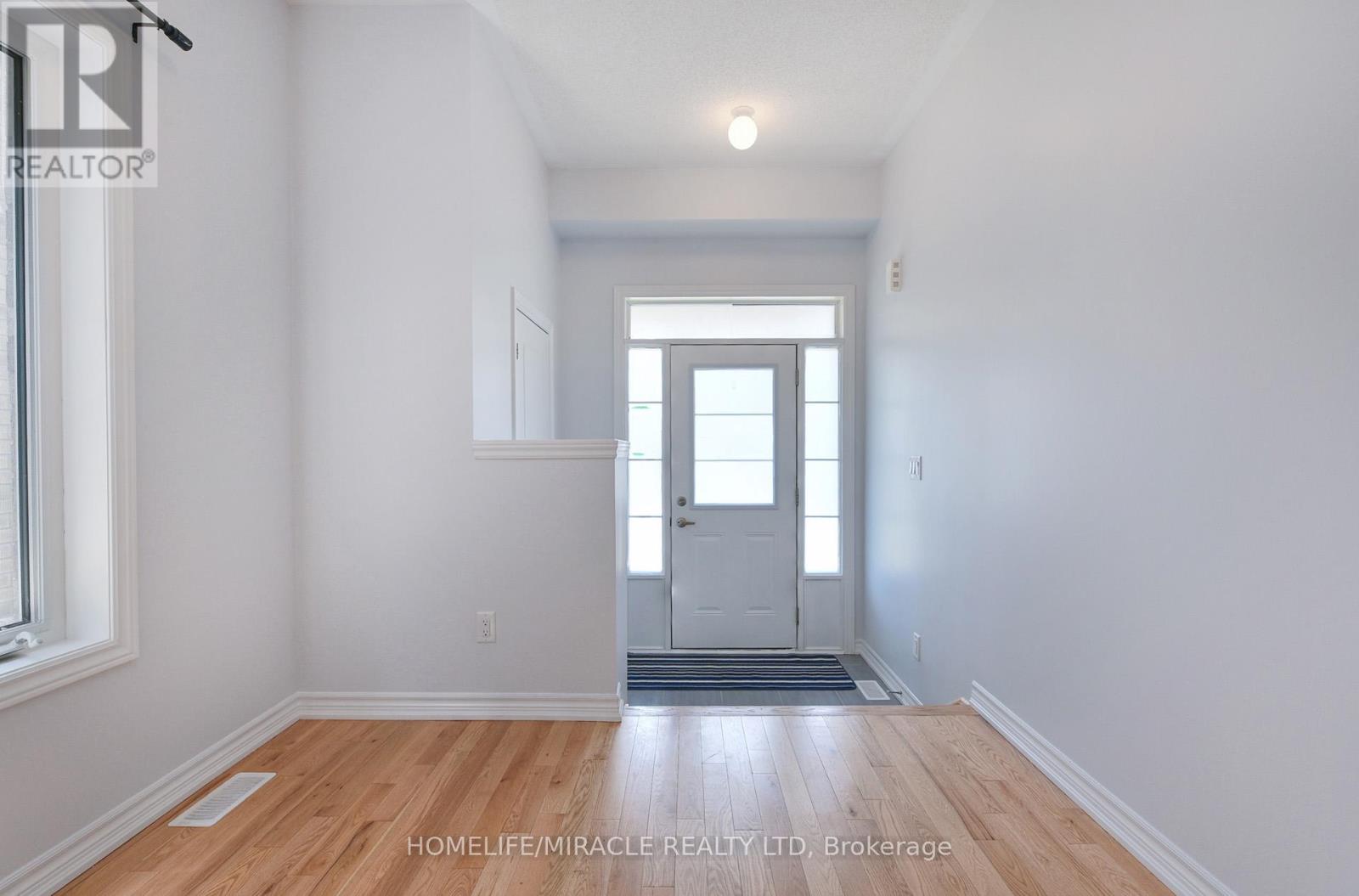 2419 Angora Street S, Pickering, Ontario  L1X 0M6 - Photo 3 - E13630664