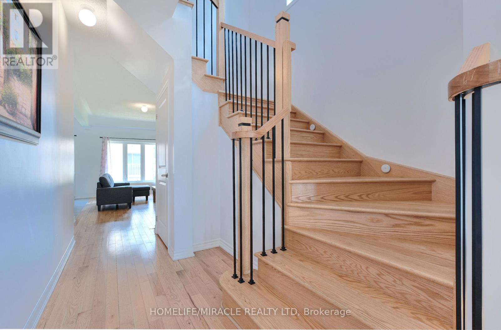 2419 Angora Street S, Pickering, Ontario  L1X 0M6 - Photo 6 - E13630664