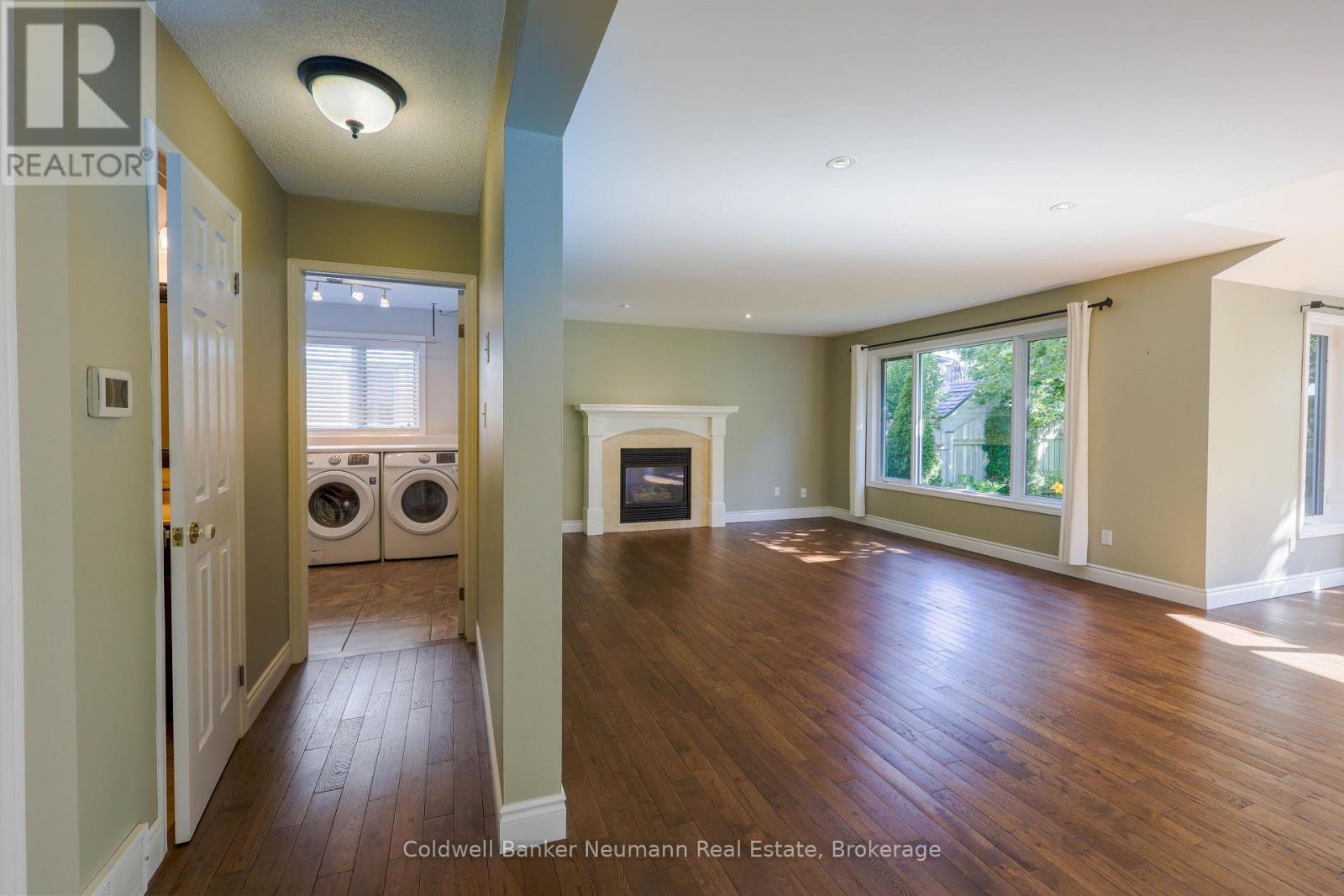 Upper - 44 Tanager Drive, Guelph, Ontario  N1C 1B6 - Photo 13 - X13630666