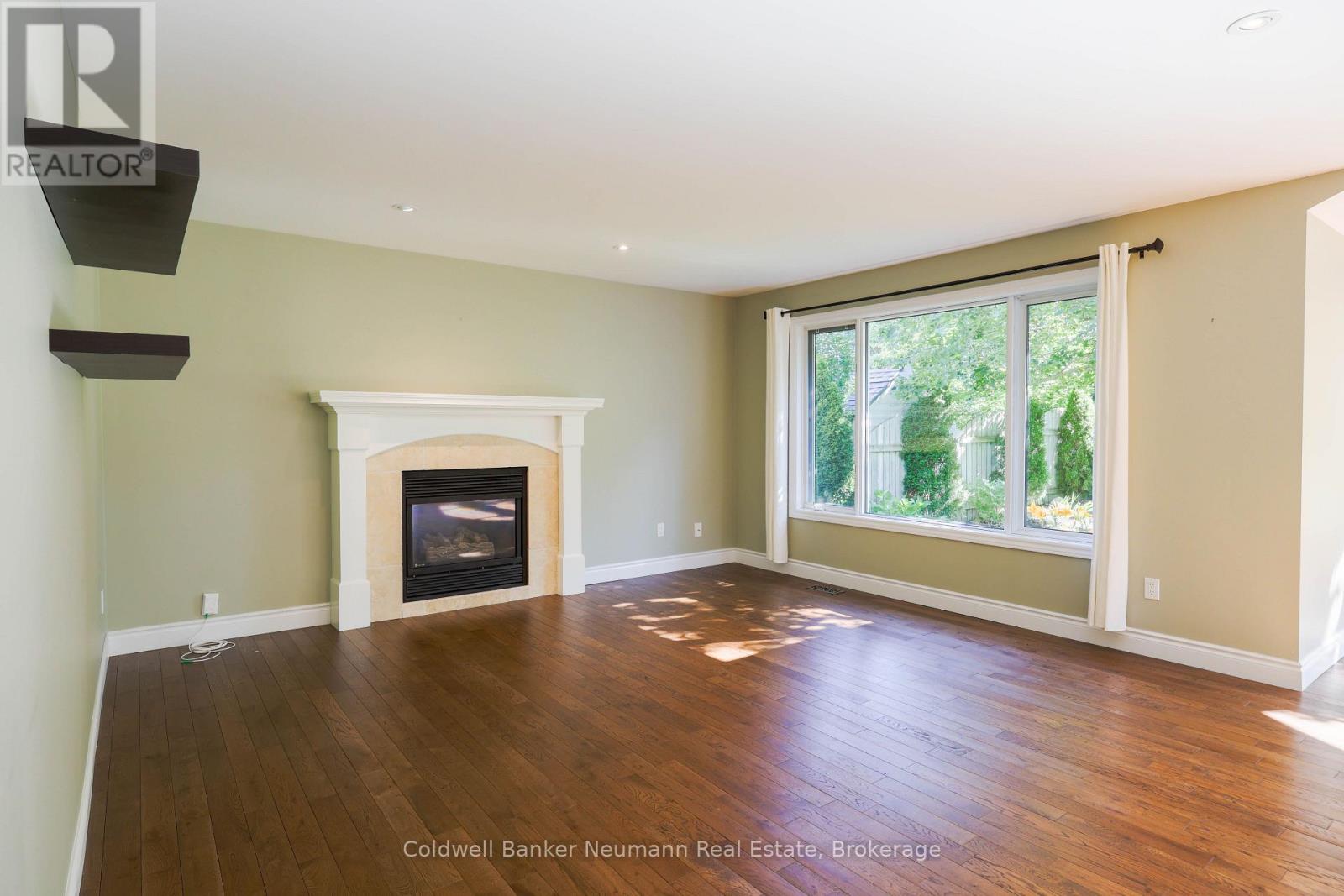 Upper - 44 Tanager Drive, Guelph, Ontario  N1C 1B6 - Photo 3 - X13630666