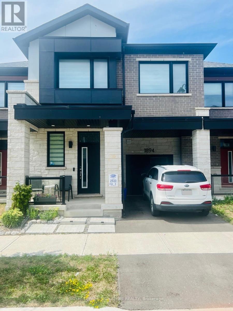 1894 Thames Circle, Milton, Ontario  L9E 1Y9 - Photo 1 - W13630678