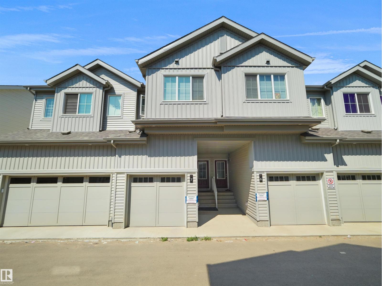 #7 7110 Keswick Common SW, edmonton, Alberta