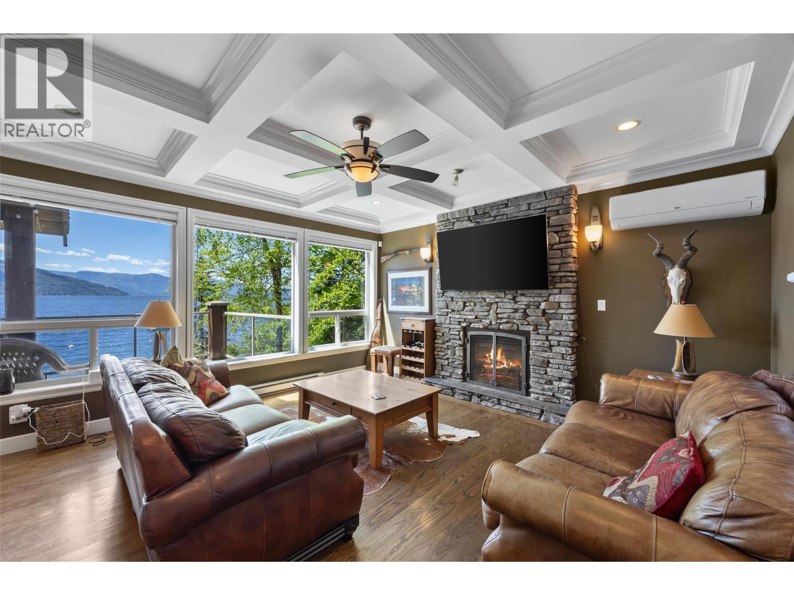 6058 Davis Road, Magna Bay, British Columbia  V0E 1L0 - Photo 19 - 10387545