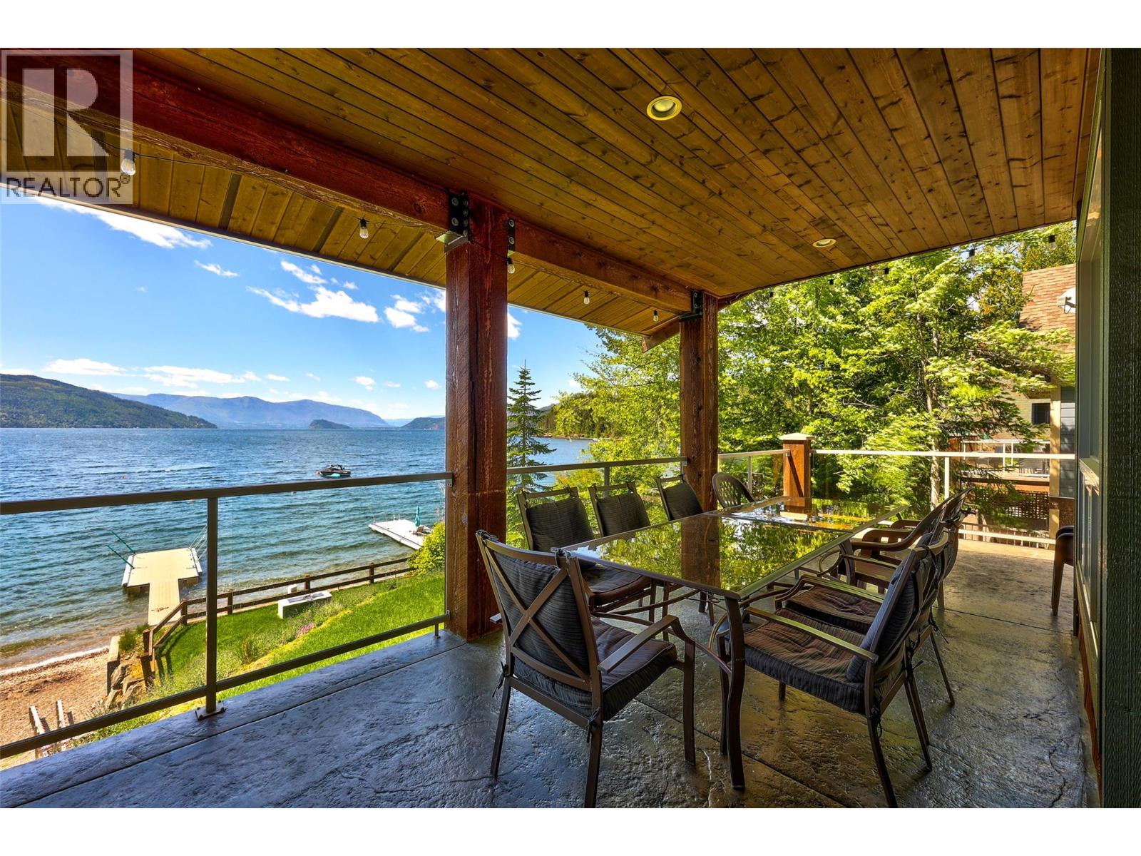 6058 Davis Road, Magna Bay, British Columbia  V0E 1L0 - Photo 9 - 10387545