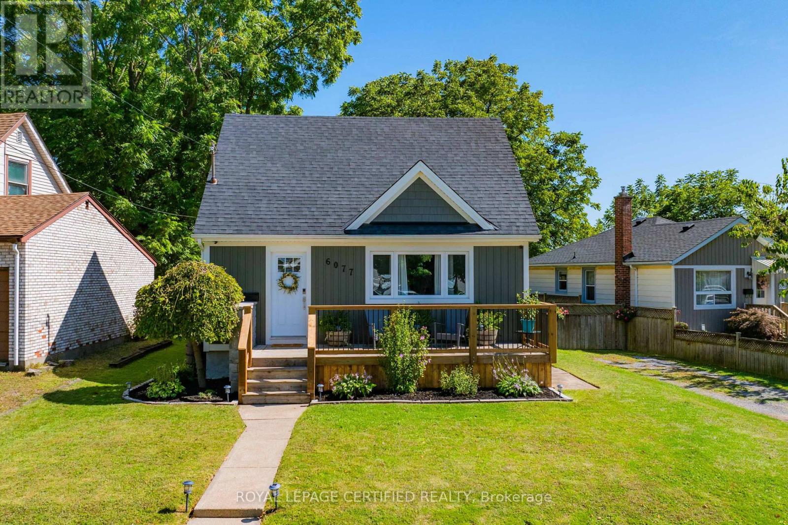 6077 Collins Drive, Niagara Falls, Ontario  L2G 2S3 - Photo 2 - X13630686