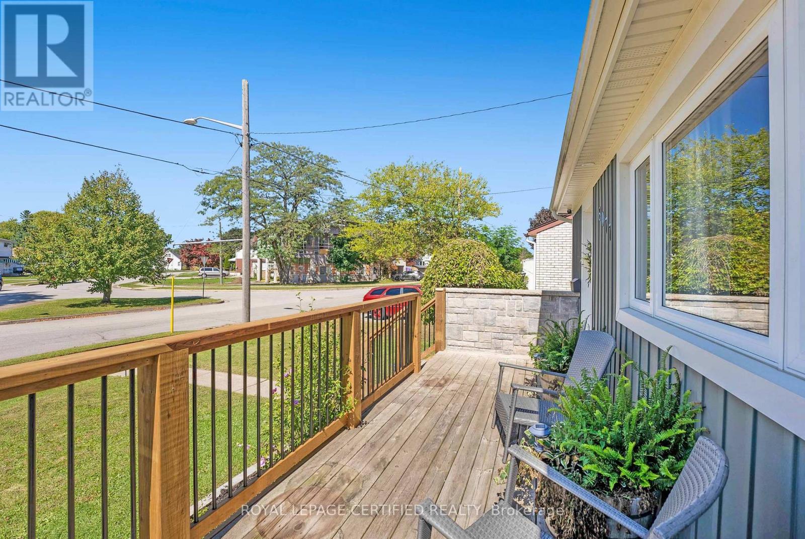 6077 Collins Drive, Niagara Falls, Ontario  L2G 2S3 - Photo 6 - X13630686