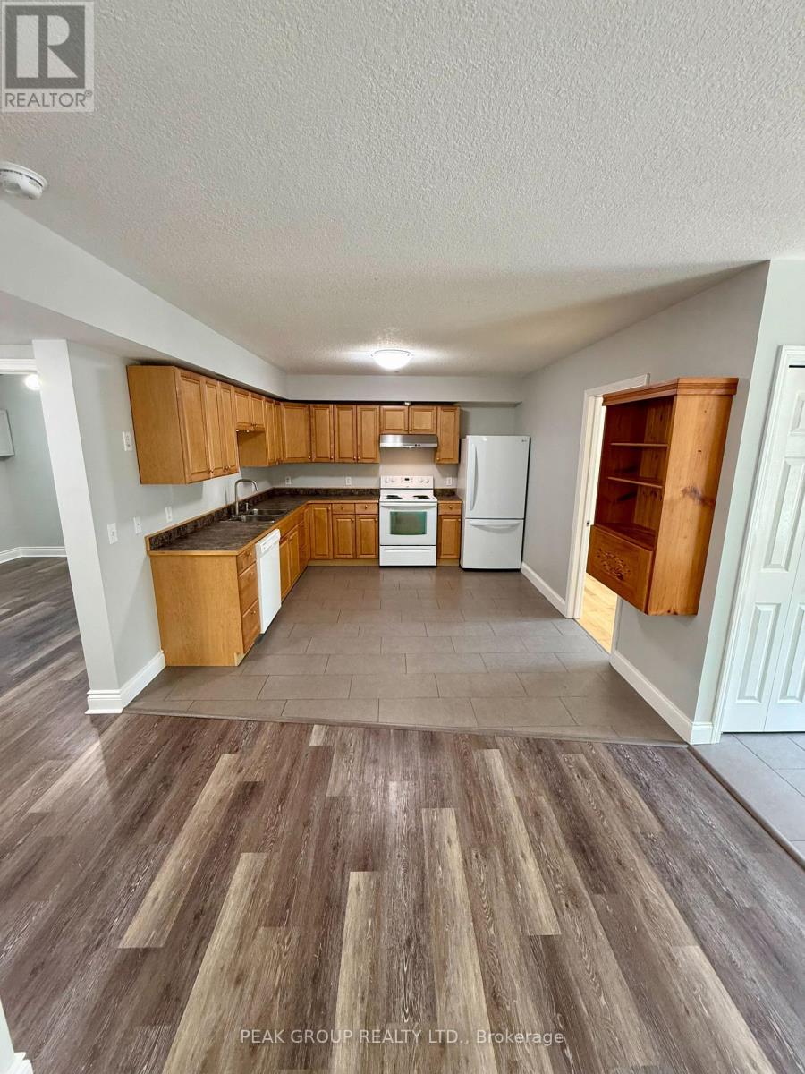Unit 2 - 10 Carnegie Lane, Grimsby, Ontario  L3M 1Y1 - Photo 9 - X13486168