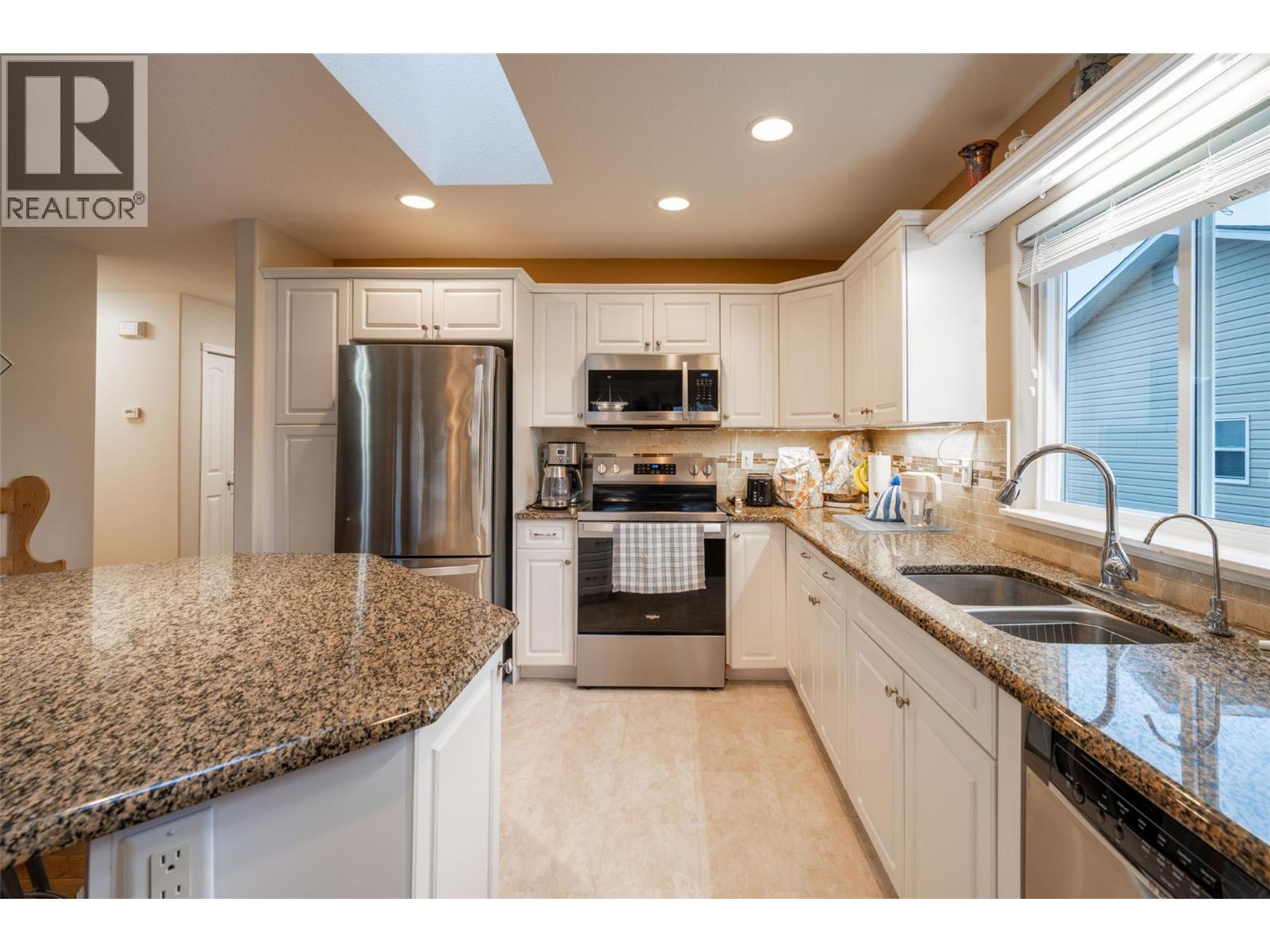 426 4th Street, Vernon, British Columbia  V1H 1Z1 - Photo 14 - 10391787
