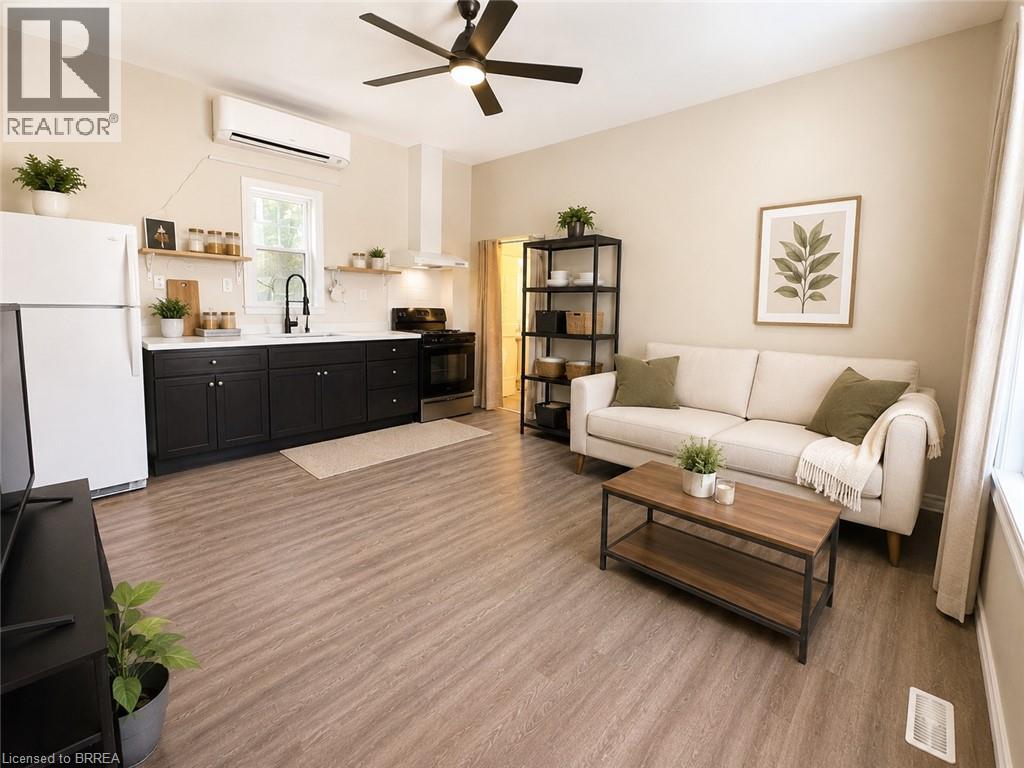 92 ALFRED Street Unit# 2, Brantford, Ontario