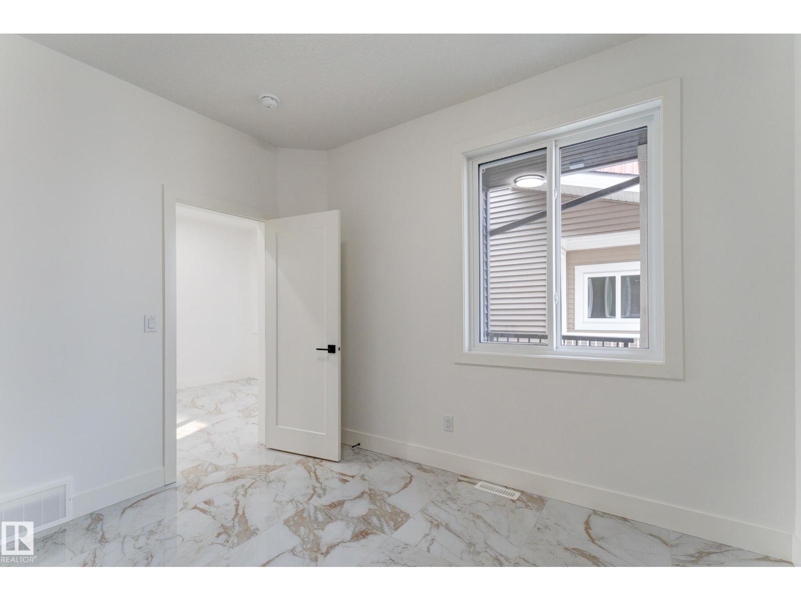 4723 17 Av SW, Edmonton, Alberta  T6X 0P6 - Photo 15 - E4501192